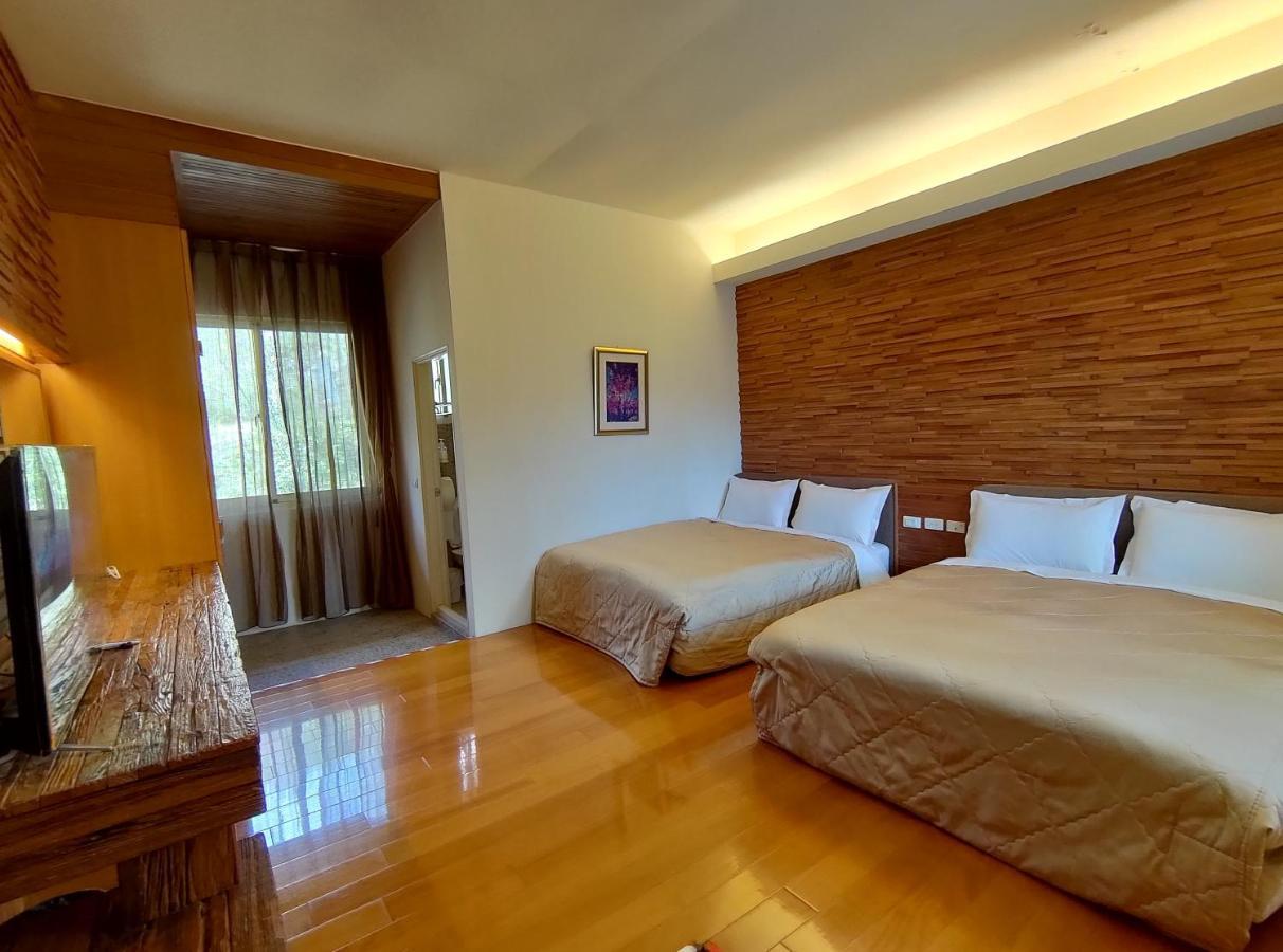 Spring Garden B&B Ренай Экстерьер фото
